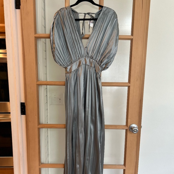 Brand New With Tags Pleated Satin Sage Green/Grey Maxi Dress - Picture 1 of 2
